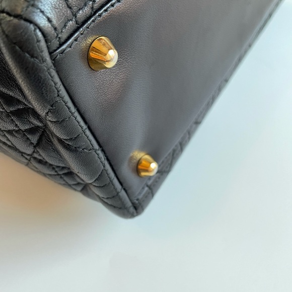 Vintage Large Dior Lady Dior in Lambskin - Picture 5 of 16